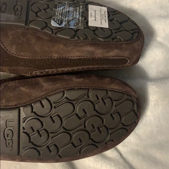 Men’s UGG’s size 9 make me an offer I can’t refuse - Picture 5 of 5